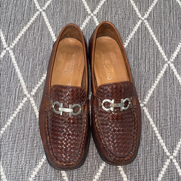 Vintage Salvatore Ferragamo Woven cognac Loafers with Silver Ferragamo buckle - Picture 2 of 16
